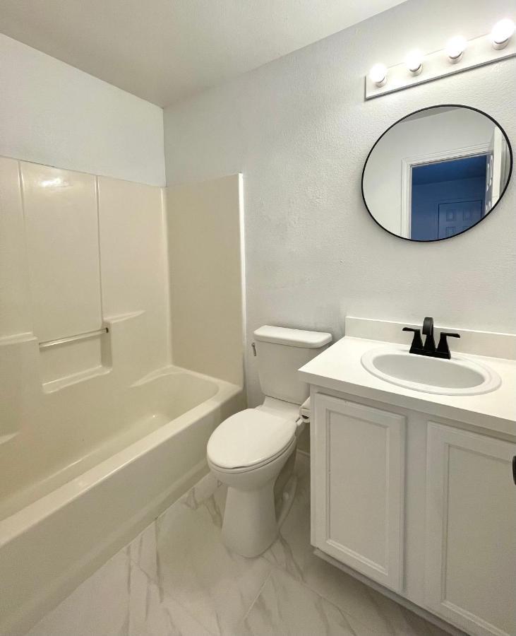 Private Rooms Near I-30 Mesquite 达拉斯 外观 照片